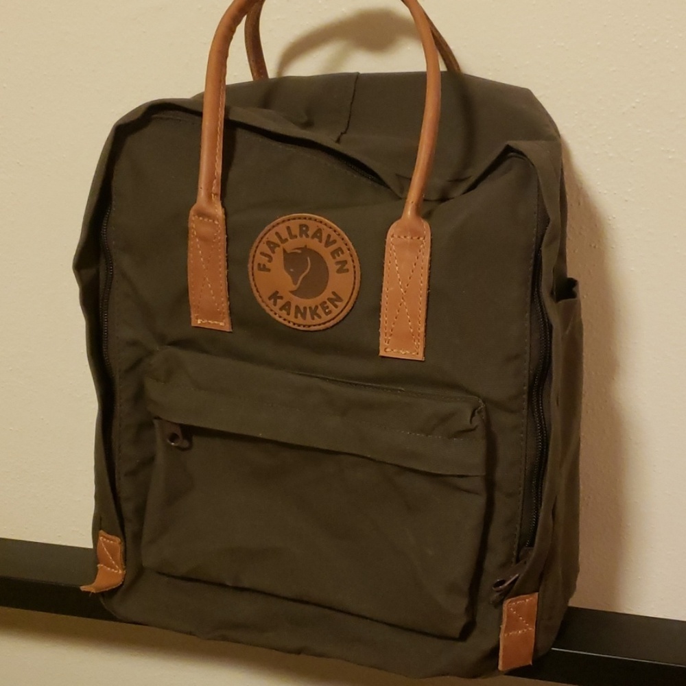 Fjallraven Kanken No.2 Dark Olive